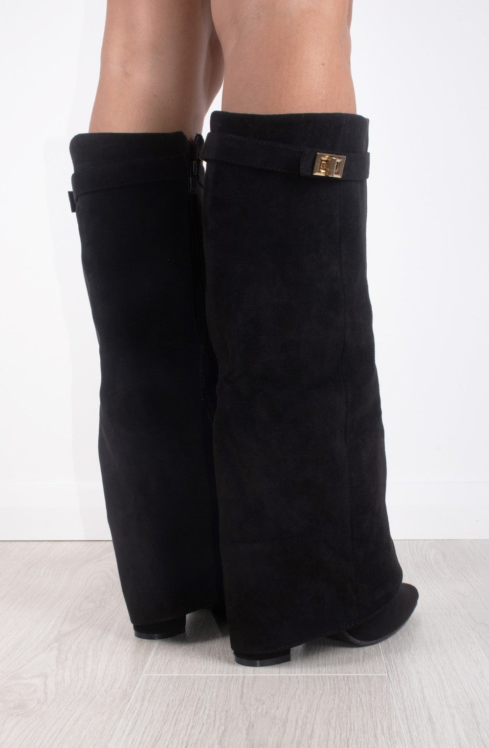 Castelano Shark Boots Kunstvelour - Schwarz