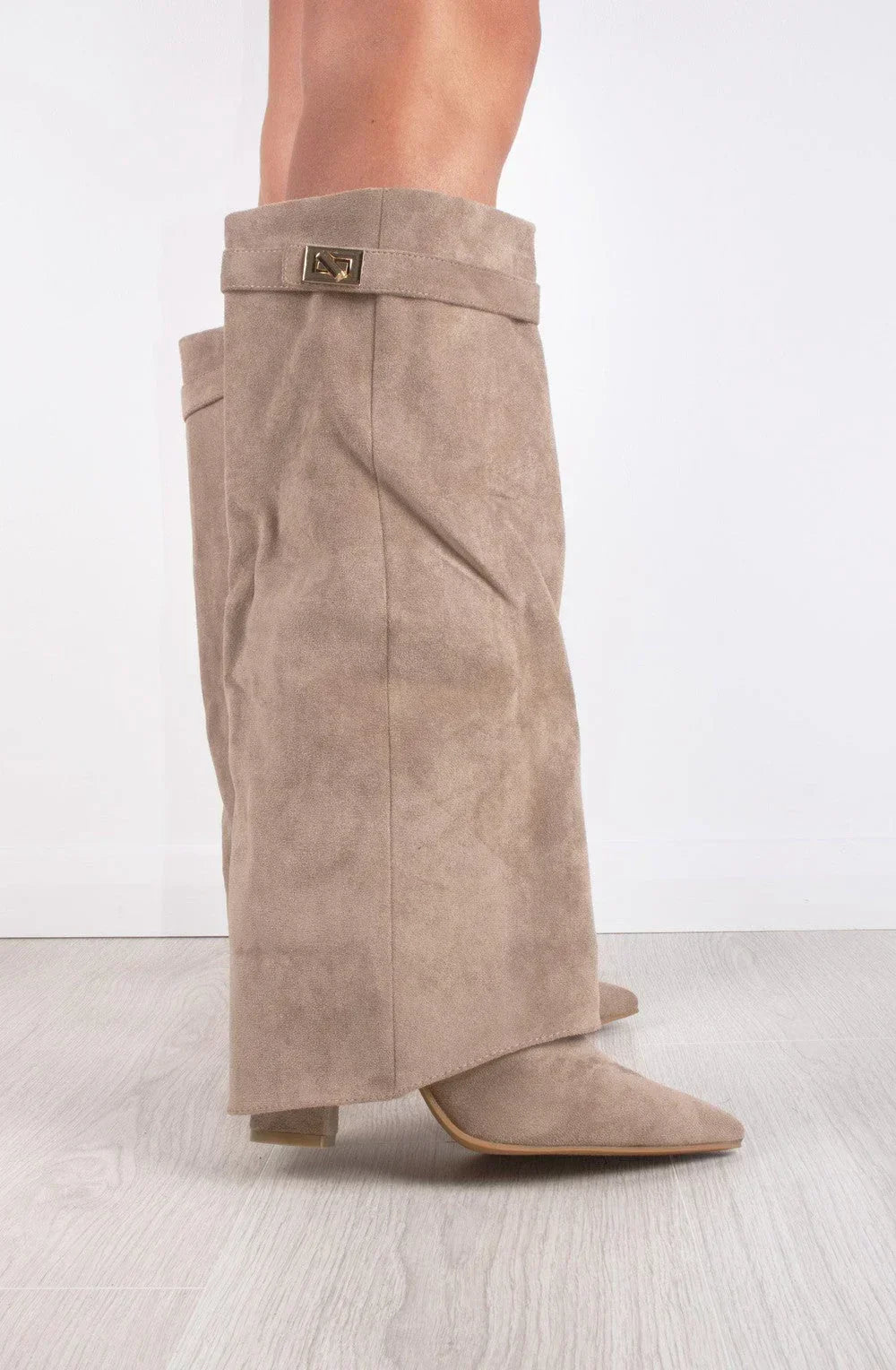 Castelano Shark Boots Kunstvelour - Champagne Beige
